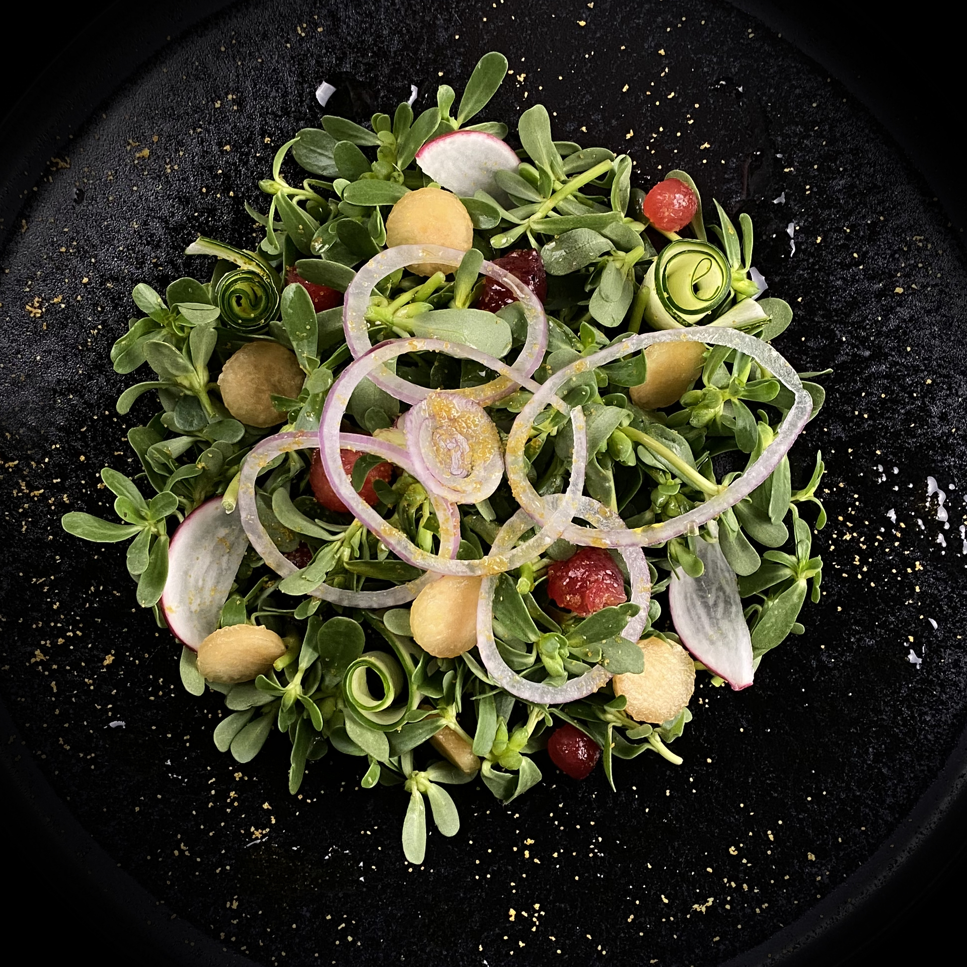 Summer salad with Trikalinos Bottarga Breeze